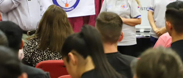 ARISTÓBULO DEL VALLE: Taller de Primeros Auxilios Psicológicos